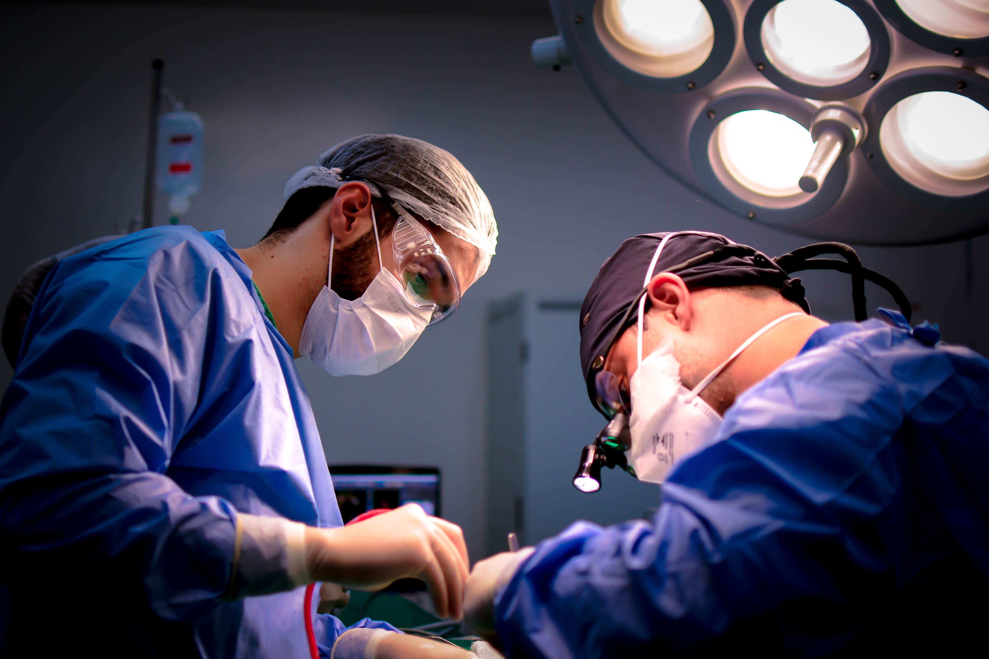 In-House vs Outsourced ASC Billing: ROI Comparison for Surgery Centers